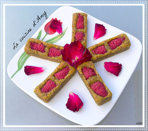 Financiers Pistache ~ Framboise Vegan et sans gluten 