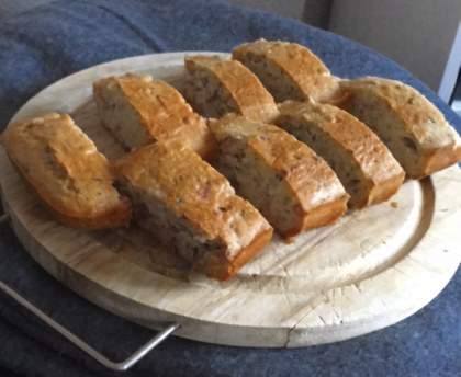Financiers salés au jambon et cornichons