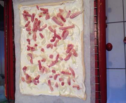 Flammekueche ou tarte flambée (Alsace)