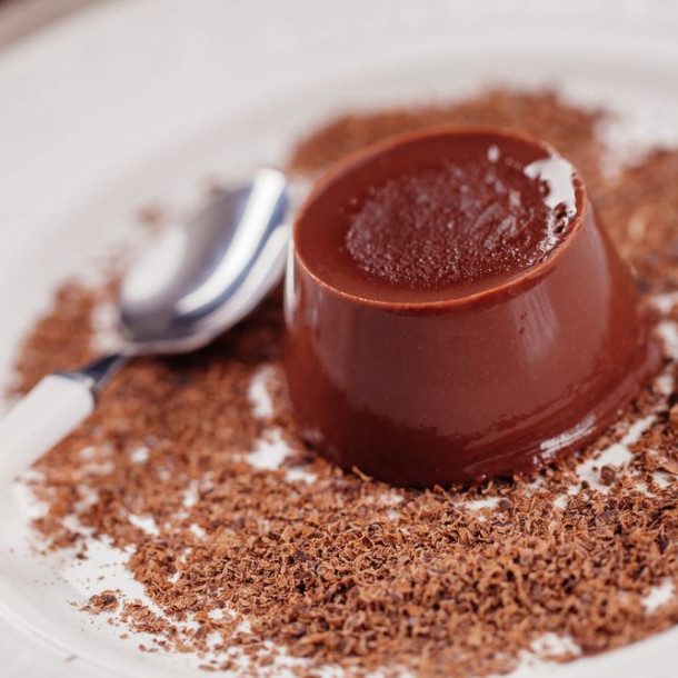 Flan au lait chocolaté et chocolat blanc facile