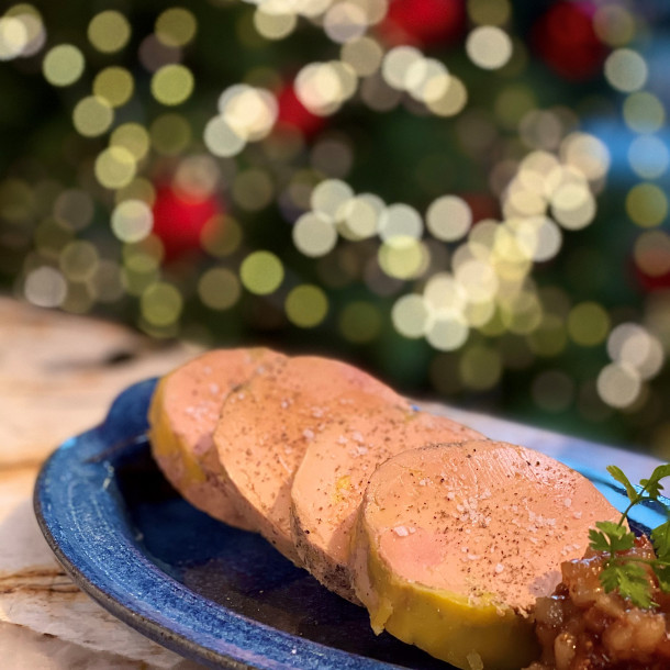 Foie gras mi-cuit express, chutney de dattes