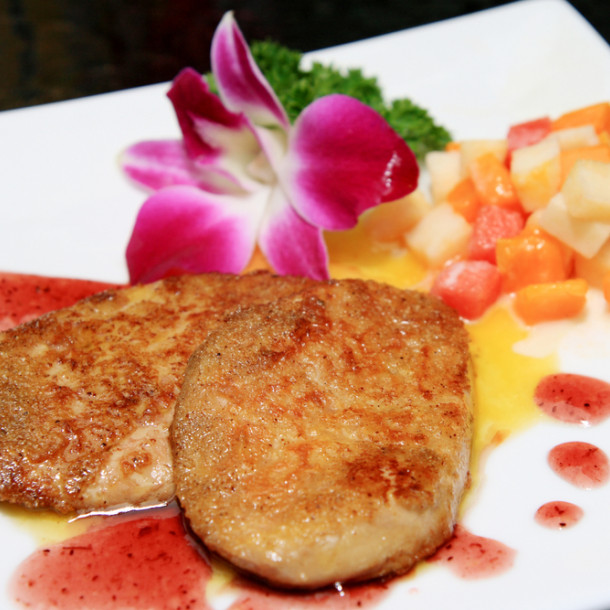 Foie gras poêlé au vinaigre de framboise