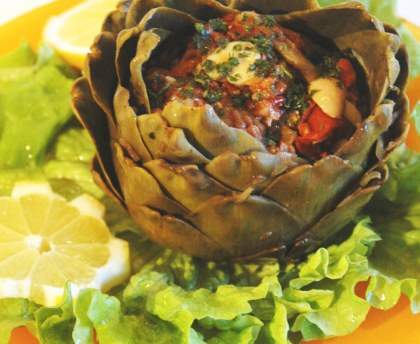 Fonds d'artichauts farcis aux champignons et à la tomate