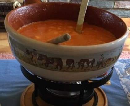 Fondue au fromage aux tomates