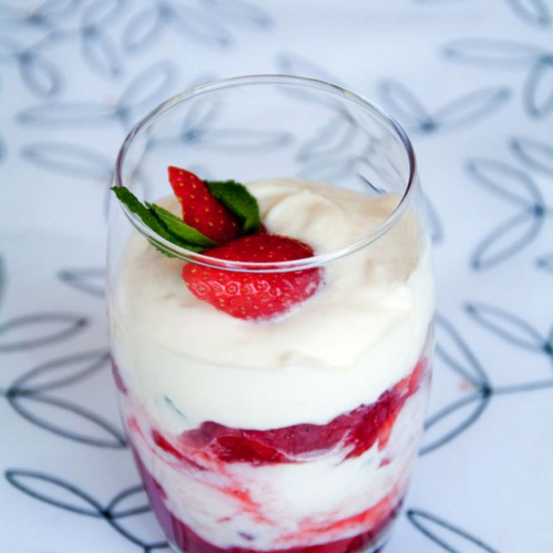 Fraises au mascarpone et basilic