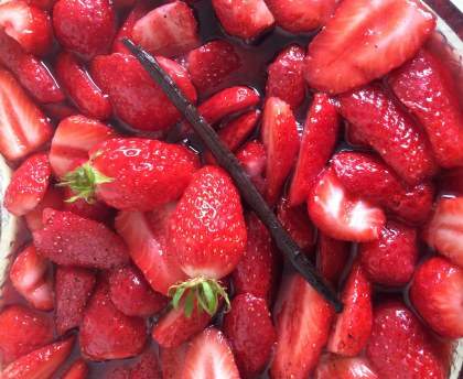 Fraises au vin rouge