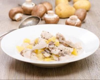 Fricassée de champignons et pommes de terre aux raisins