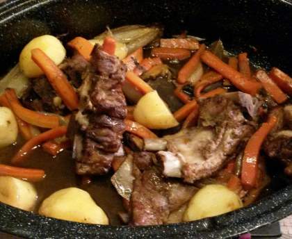 Fricassée de porc au vin blanc