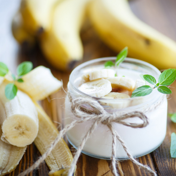 Fromage blanc à la banane et à la noix de coco