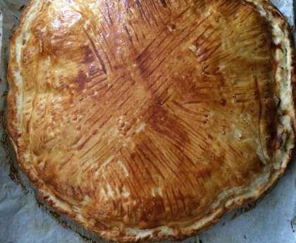Galette des rois fourrée au citron