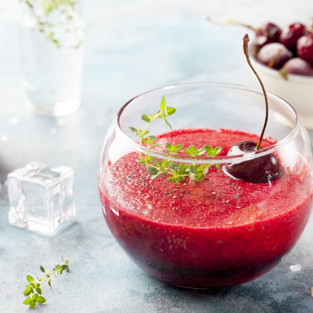 Gapascho aux tomates et cerises au thym