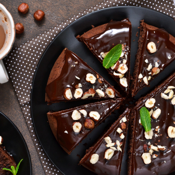 Gâteau à la crème de marron, noisette et chocolat