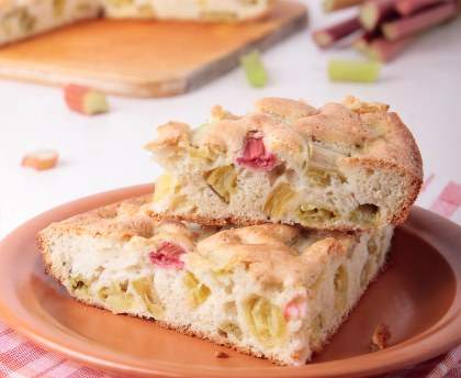 Gâteau à la rhubarbe