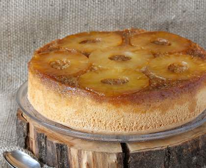 Gâteau à l'ananas caramélisé