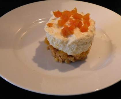 Gâteau au chocolat blanc et aux abricots secs