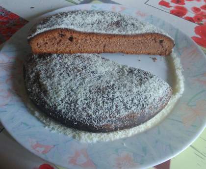 Gâteau au yaourt à la noix de coco et nappage chocolat