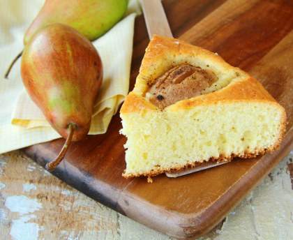 Gâteau au yaourt et à la poire