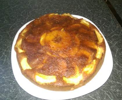 Gâteau aux pommes et à la compote