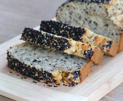 Gâteau bananes et graines de sésame