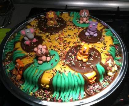 Gâteau d'anniversaire jungle