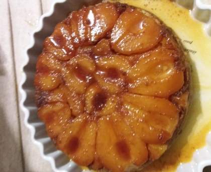 Gâteau de poires façon baba au rhum