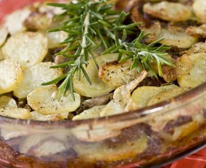Gâteau de pommes de terre au confit de canard