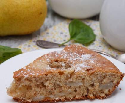 Gâteau fondant aux poires fraîches