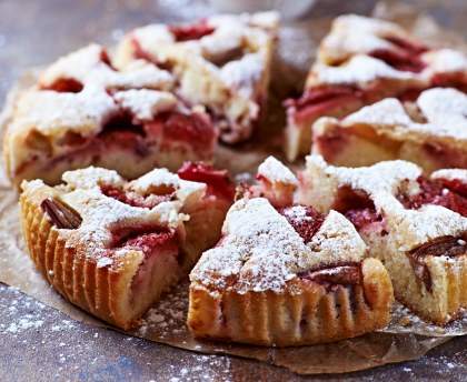 Gâteau pomme-rhubarbe