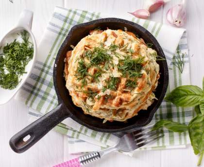 Gaufres au Cantal AOP et aux herbes