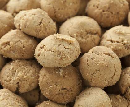 Ghoriba (biscuits à la cannelle)