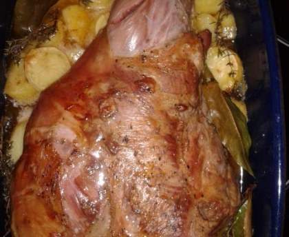 Gigot d'agneau bravade au four