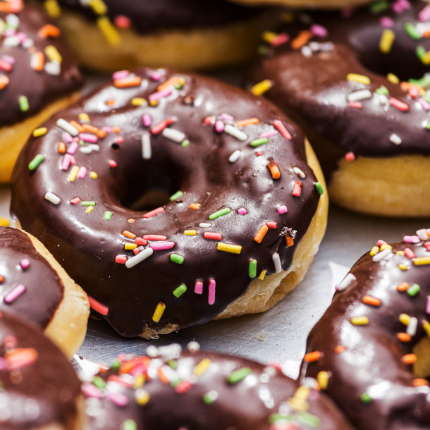 Glaçage à donuts au chocolat