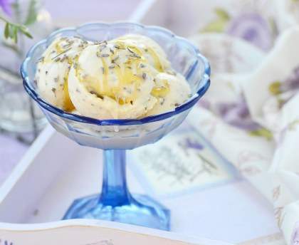 Glace à la lavande