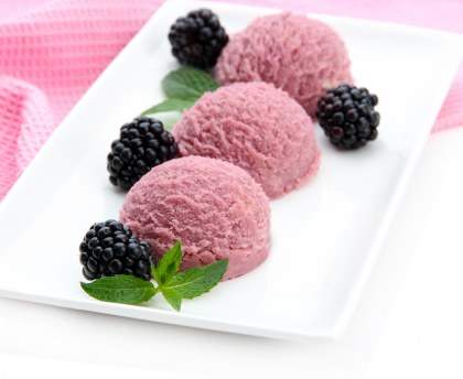 Glace à la mûre