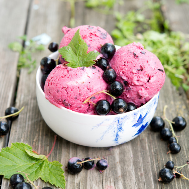 Glace au cassis au Thermomix