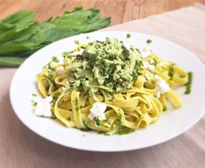 Gratin de pâtes au pesto