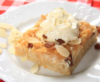 Gratin de pommes aux amandes