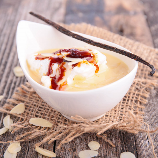 Île flottante à la vanille et caramel