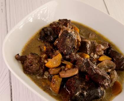 Joue de boeuf à la bourguignonne