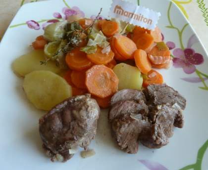 joues de porc mijotées aux légumes