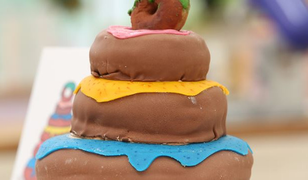 La montagne de donuts de Louise