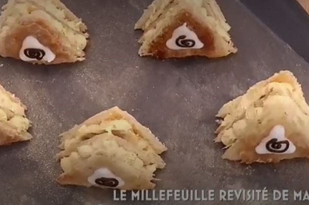 La pyramide en or