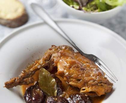 Lapin aux pruneaux à la manière de ma grand-mère