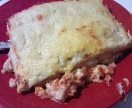 Lasagnes au saumon fumé et aux tomates fraîches