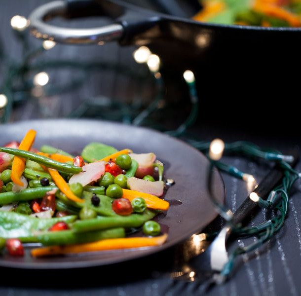 Légumes croquants et vinaigrette à la grenade et au poivre de Phu Quoc