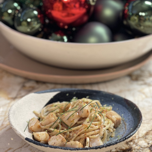 Linguine aux Saint-Jacques, crème au banyuls de Cyril Lignac