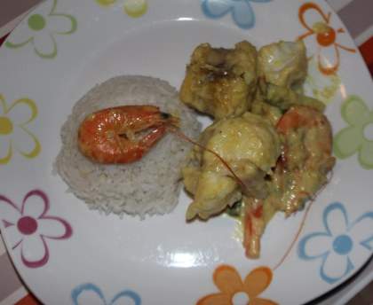Lotte et crevettes au curry