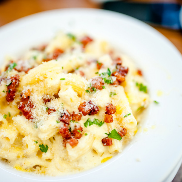 Macaroni à la carbonara