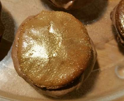 Macarons au chocolat et caramel