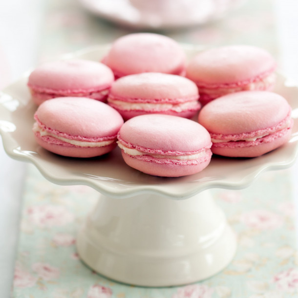 Macarons roses à la vanille